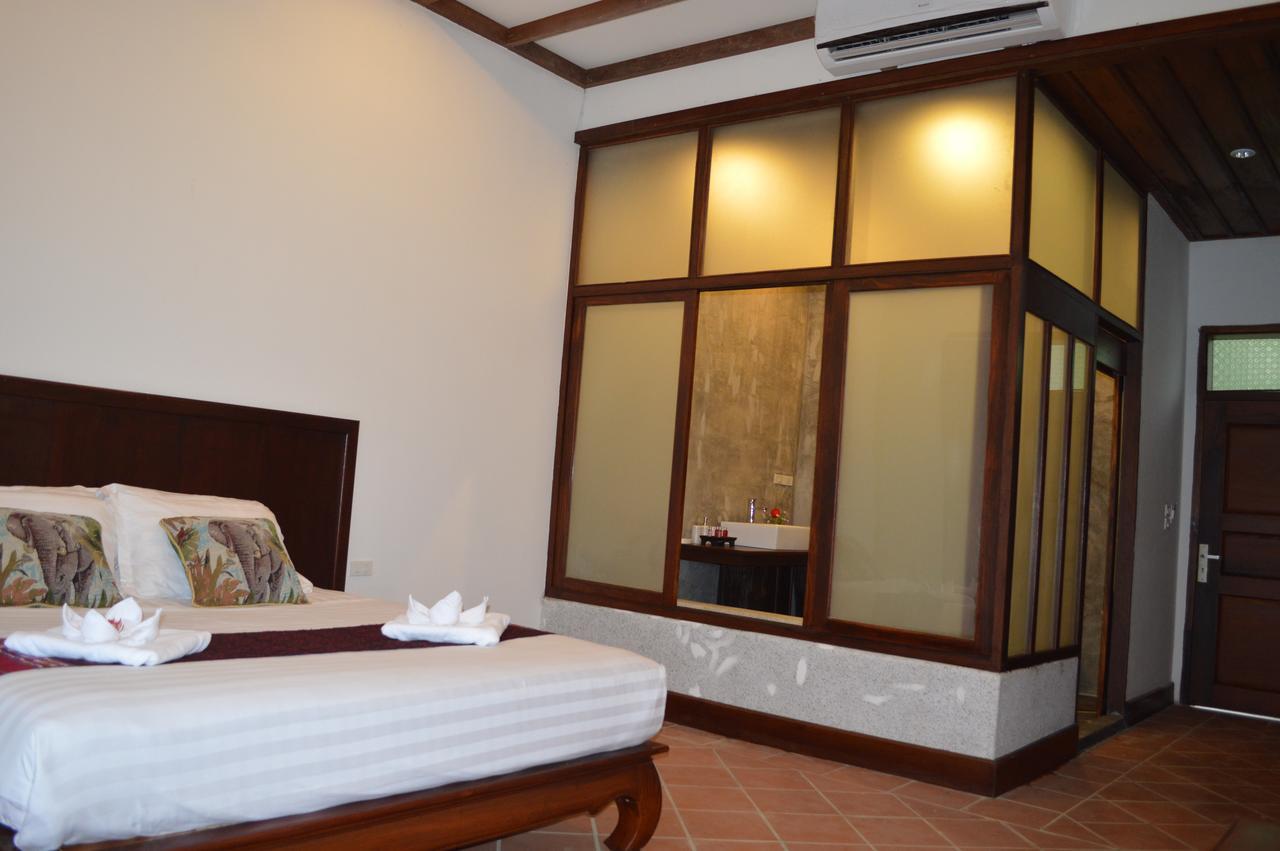 Mahout Hotel Луанг Прабанг Екстериор снимка