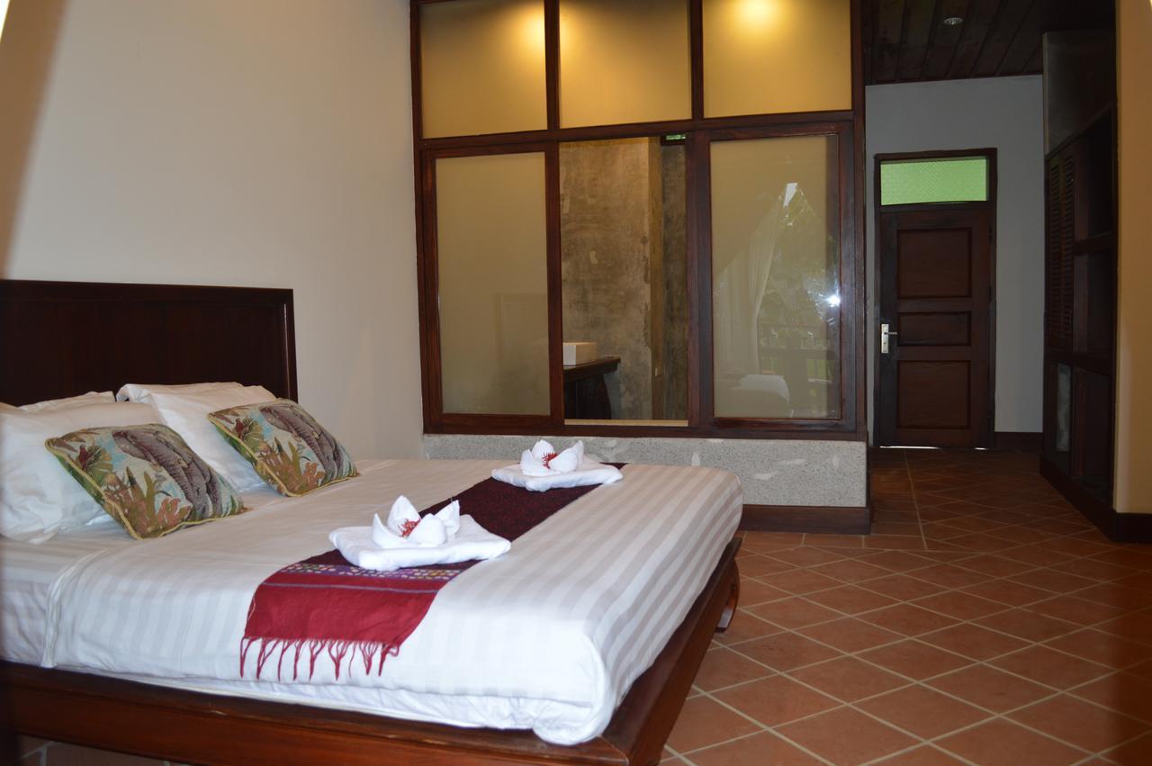 Mahout Hotel Луанг Прабанг Екстериор снимка