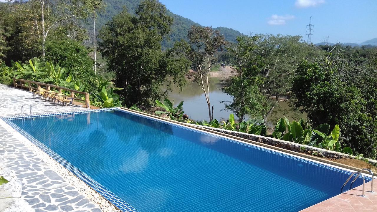 Mahout Hotel Луанг Прабанг Екстериор снимка