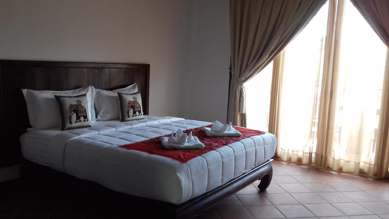 Mahout Hotel Луанг Прабанг Екстериор снимка