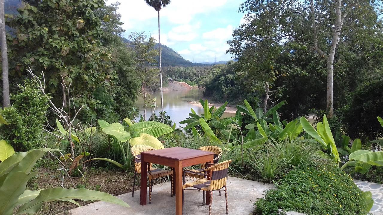 Mahout Hotel Луанг Прабанг Екстериор снимка
